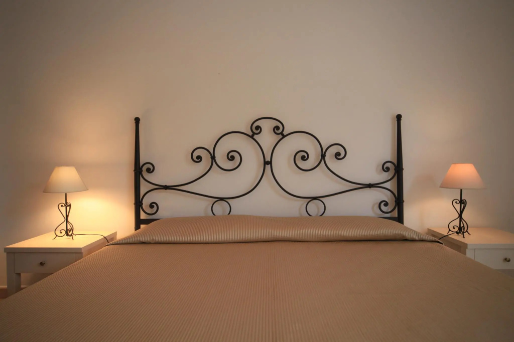 Classic Double room (full double bed)