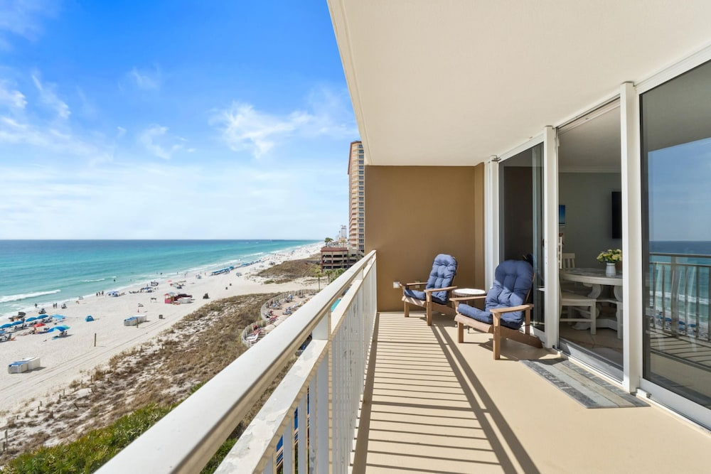 Emerald Beach Resort by Panhandle Getaways - Chambres