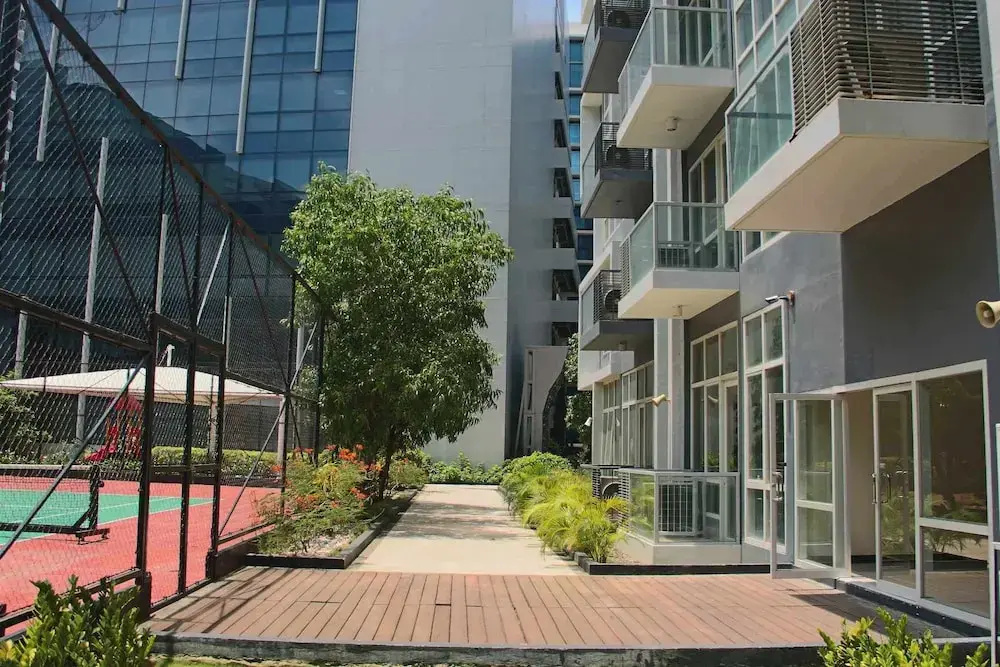 2 Bedroom Mactan Newtown Beach Condo
