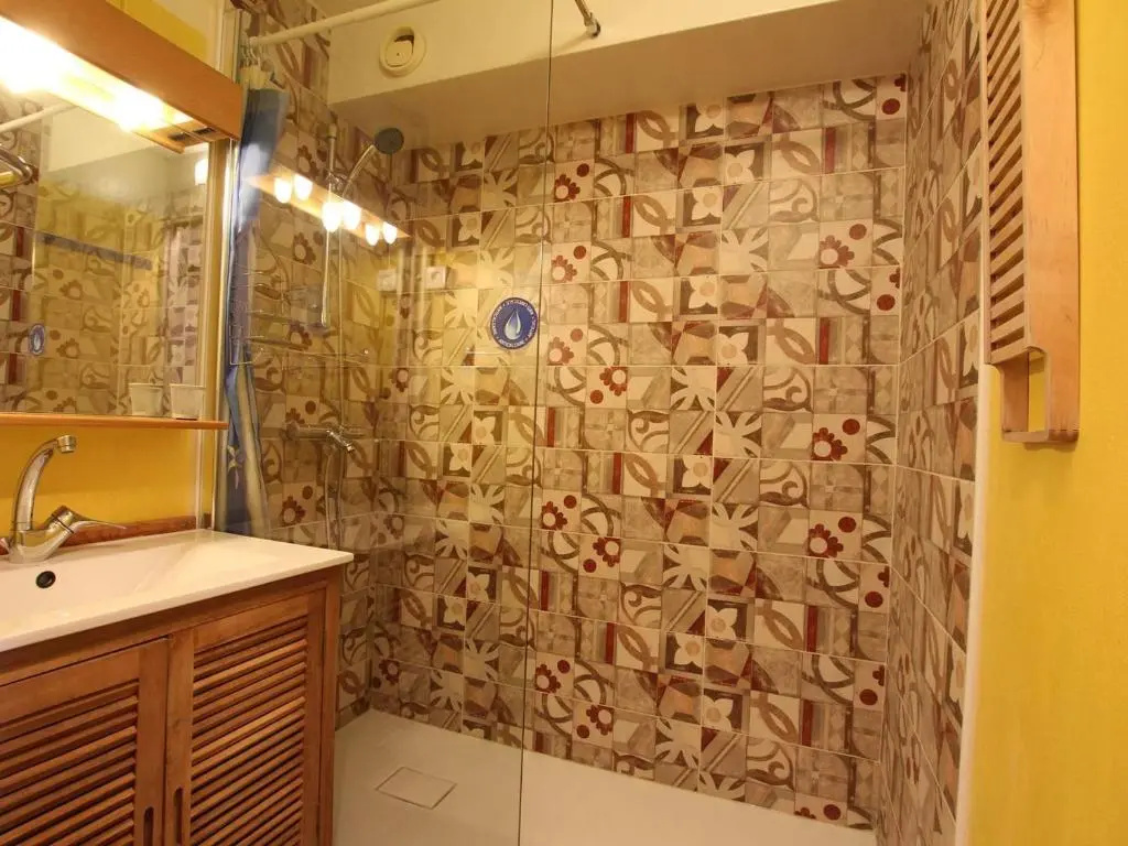 Afficher la photo 6 — Appartement Serre Chevalier, 1 pièce, 4 personnes - FR-1-330E-53