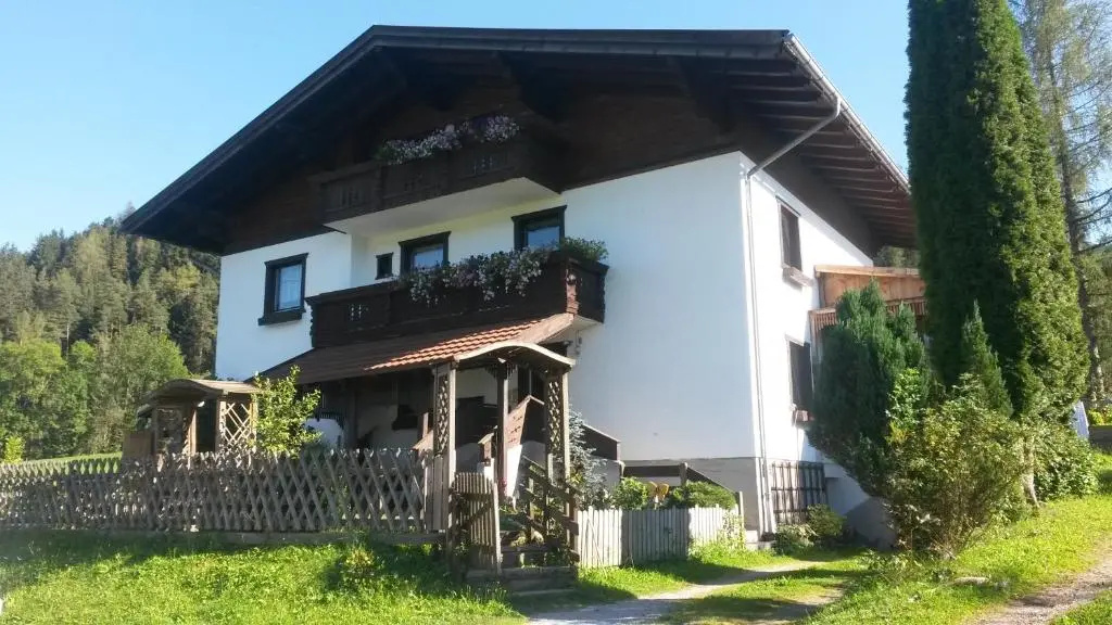 Haus Obertiefenbach - Chambres