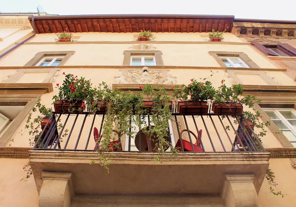 Luxury Suite with balcony and with city view