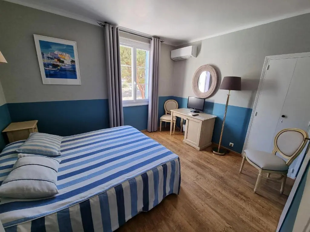 Standard Triple room with mountain view