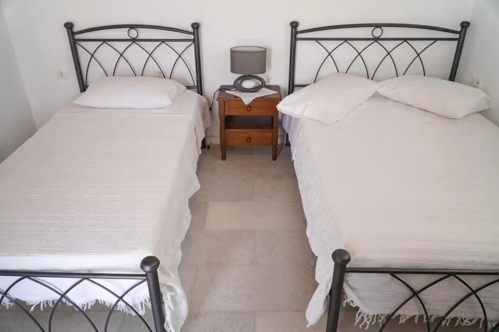 Moutsouna Beach II - Chambres