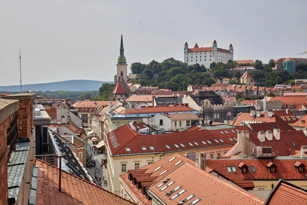 Le Monde Apartment Bratislava - amazing 5BDR in downtown