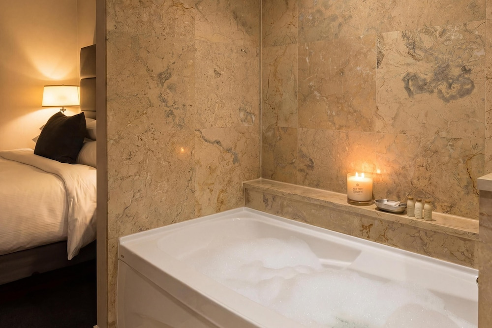 Soho Hotel Toronto - Chambres