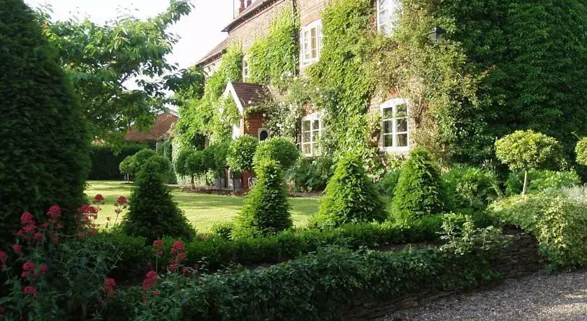 Ivydene House B&b