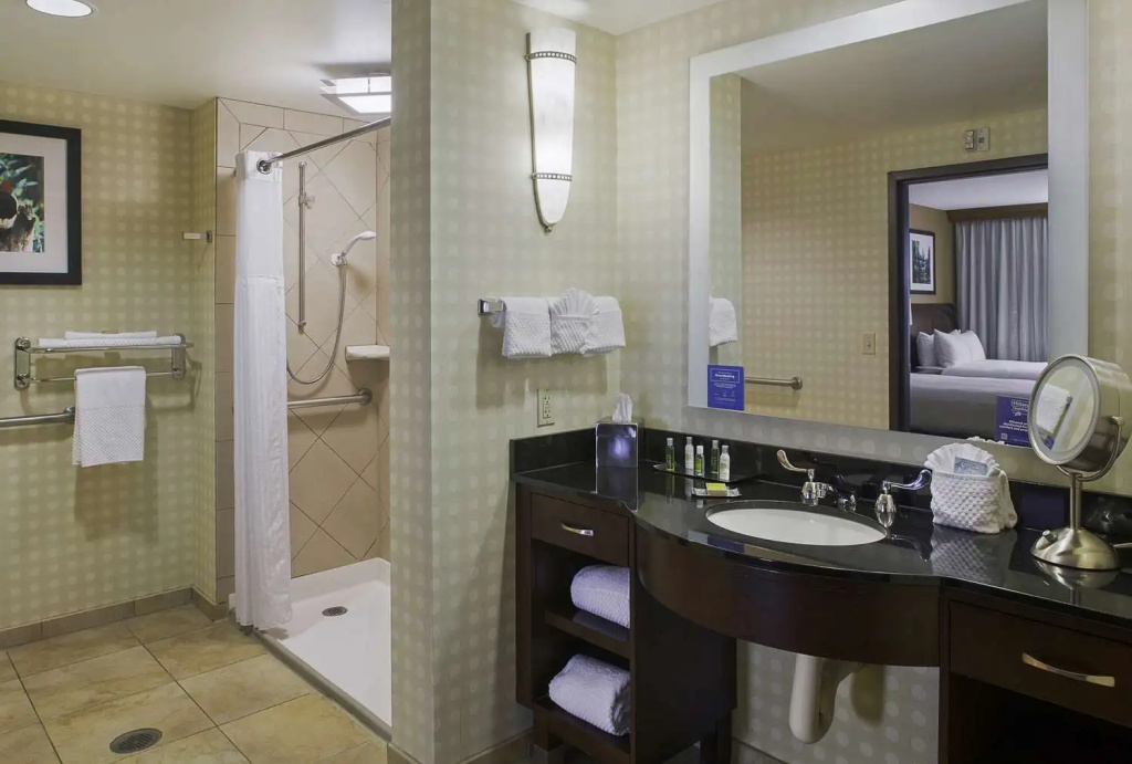 DoubleTree Suites by Hilton Bentonville - Général