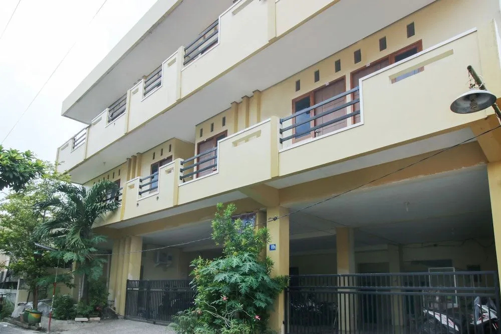 Airy Eco Syariah Wonokromo Ketintang 89G Surabaya