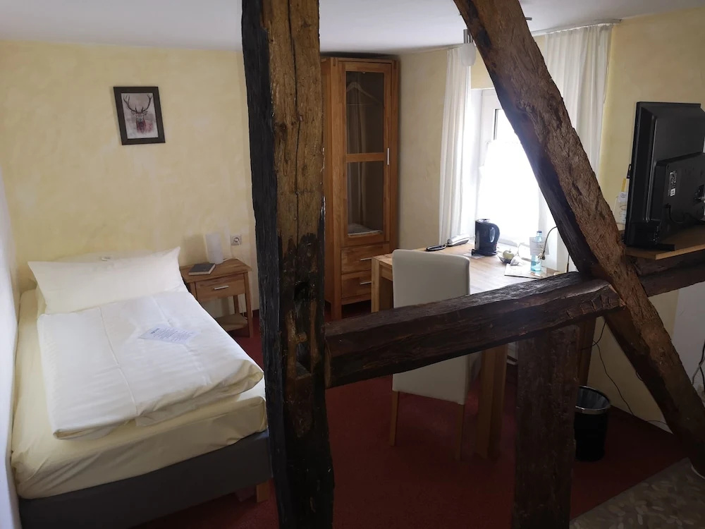 Hotel Goldflair am Rathaus - Chambres