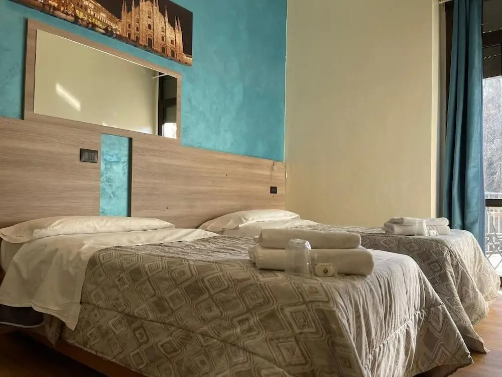 Standard Double room (full double bed)