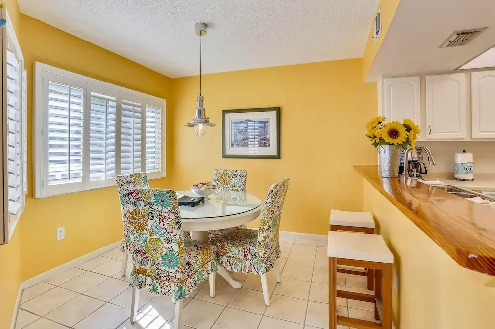 Gulfside Villas 6