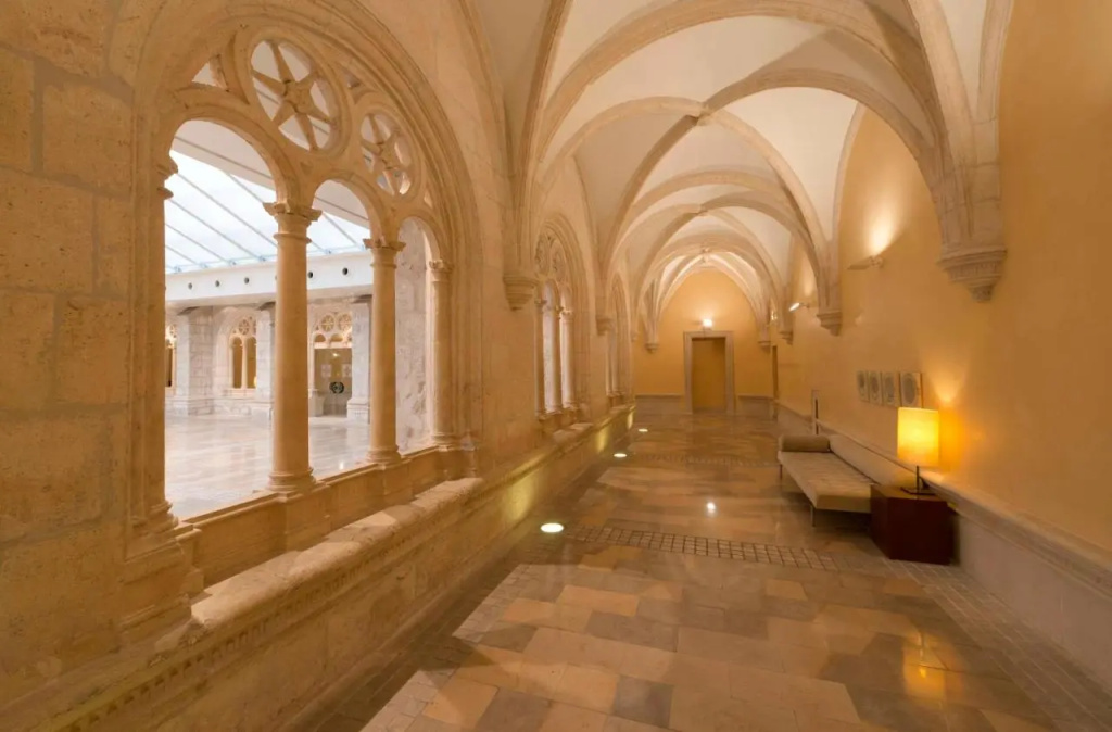NH Collection Palacio de Burgos - Général