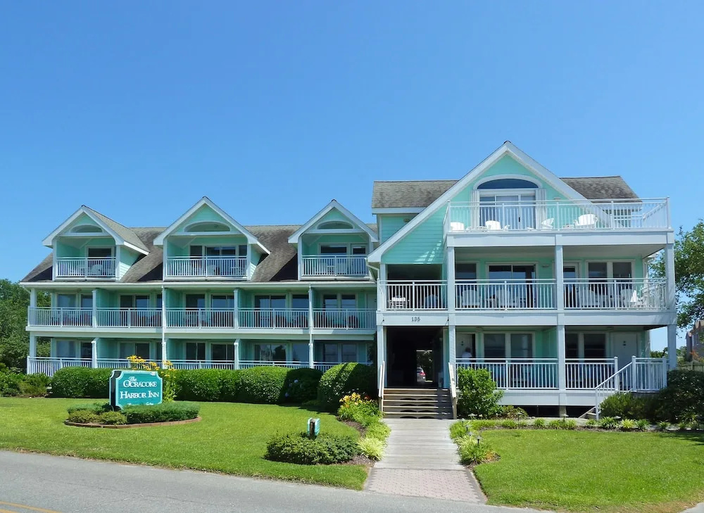 Ocracoke Harbor Inn