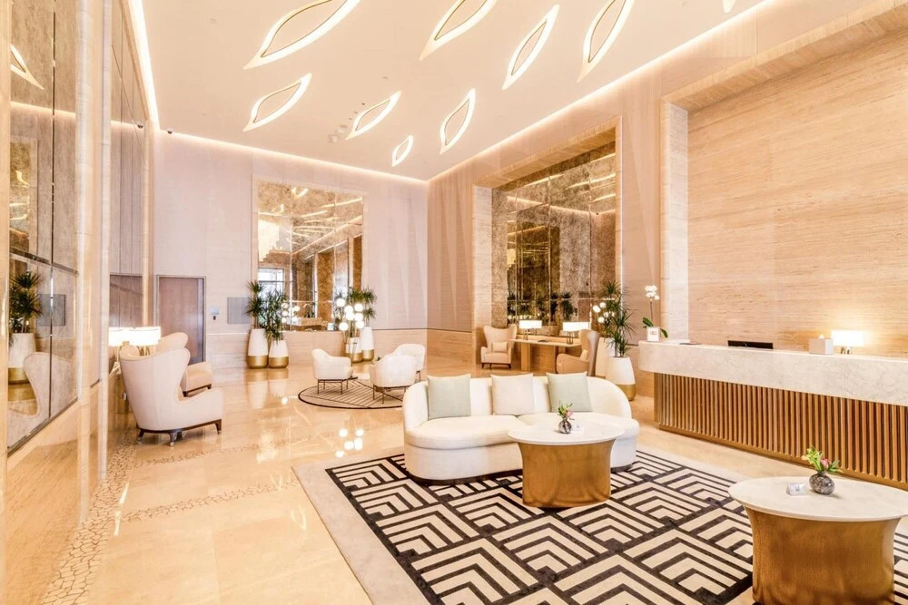 Enjoy Your Stay With Spectacular Views of the Palm
