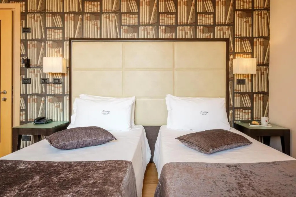 Touring Hotel - Chambres