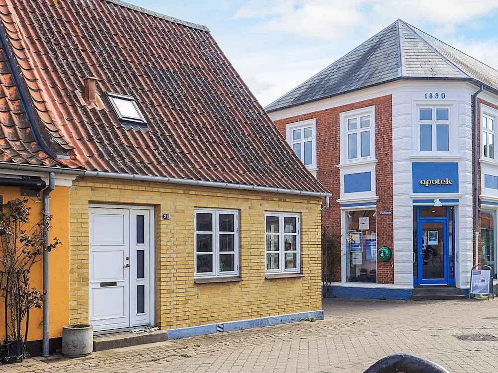6 Person Holiday Home in Marstal