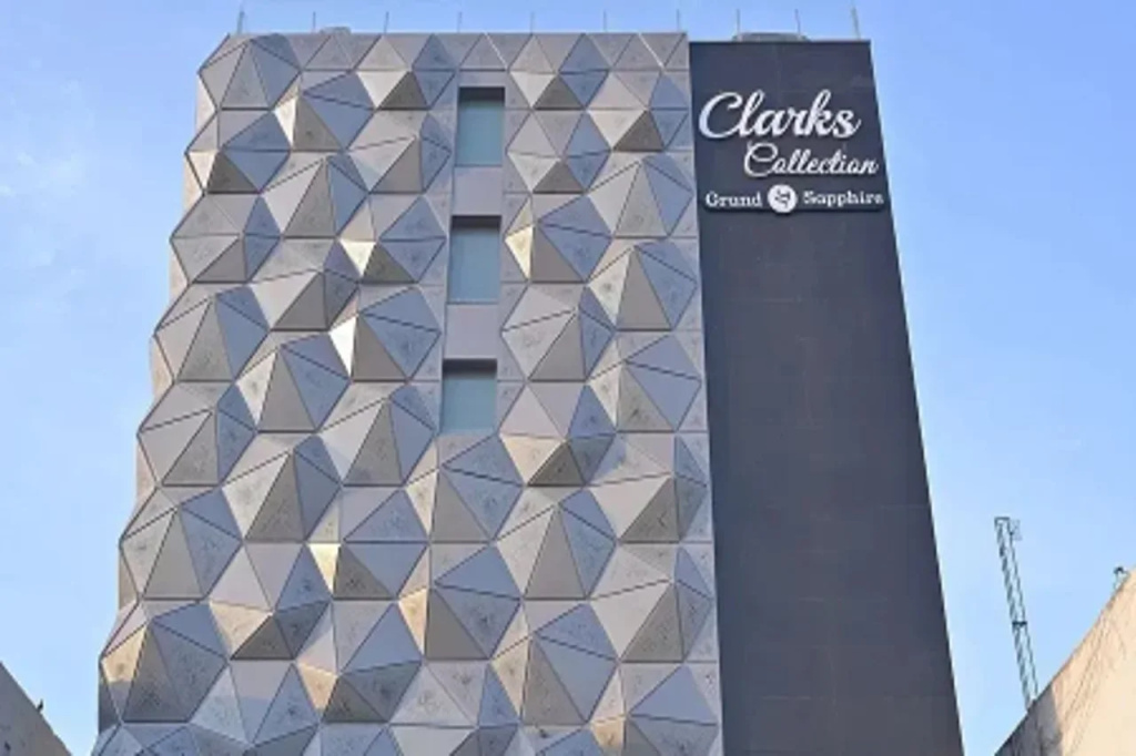 Clarks Collection Grand Sapphire Ajmer