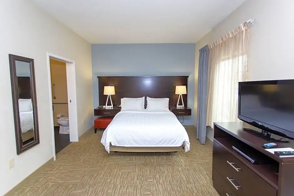 Staybridge Suites Bowling Green by IHG - Chambres