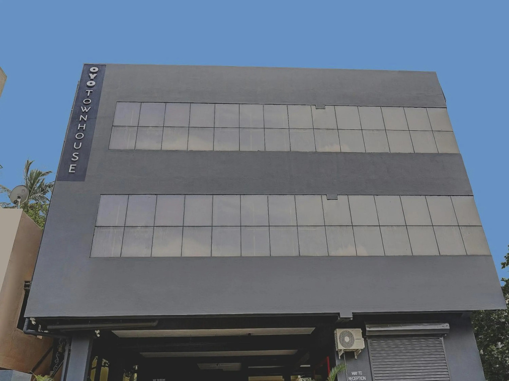 Oyo Townhouse 999 INN24 Airport