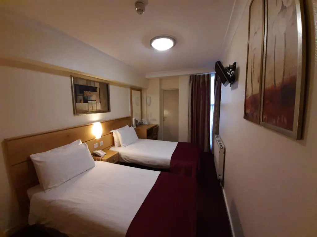 Americana Hotel Room Type - Double Room