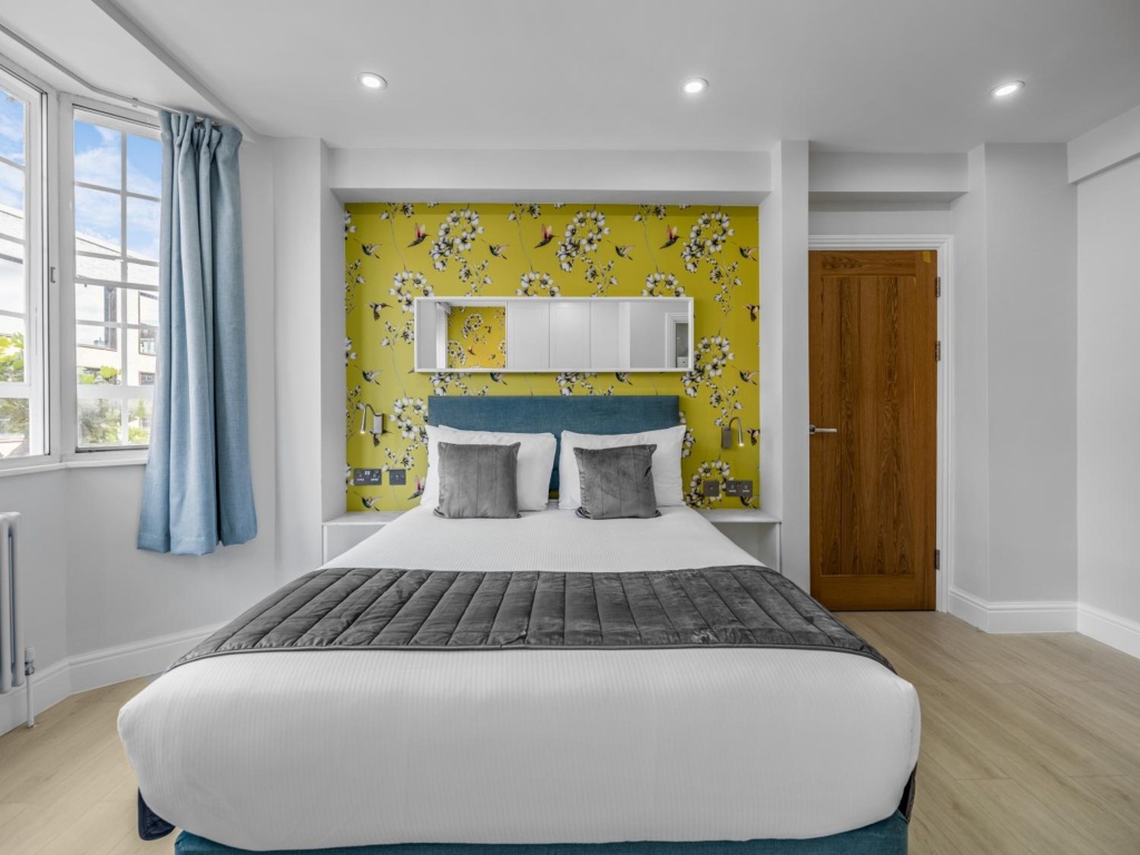 Отель Chelsea Cloisters Serviced Apartments в Лондоне
