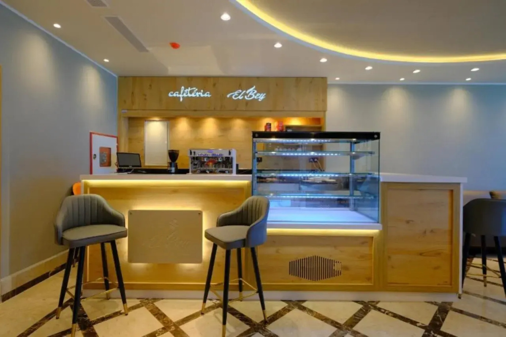 Hotel photo 11