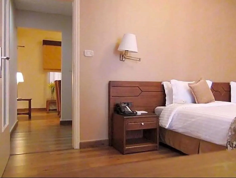 Junior Suite