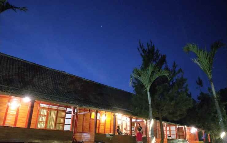 Villa Marindu And Glamping in Ciater