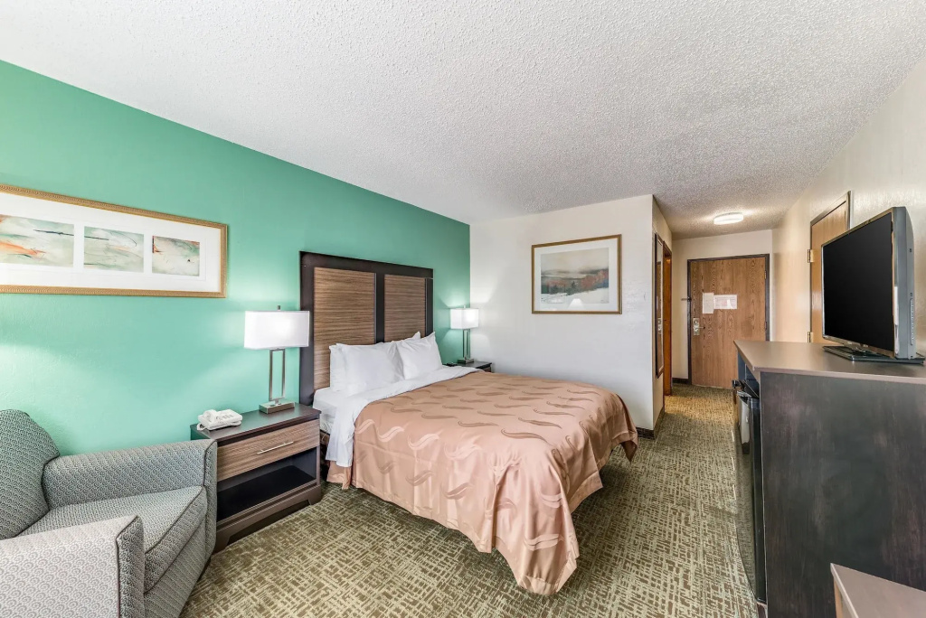 Hotel photo 30