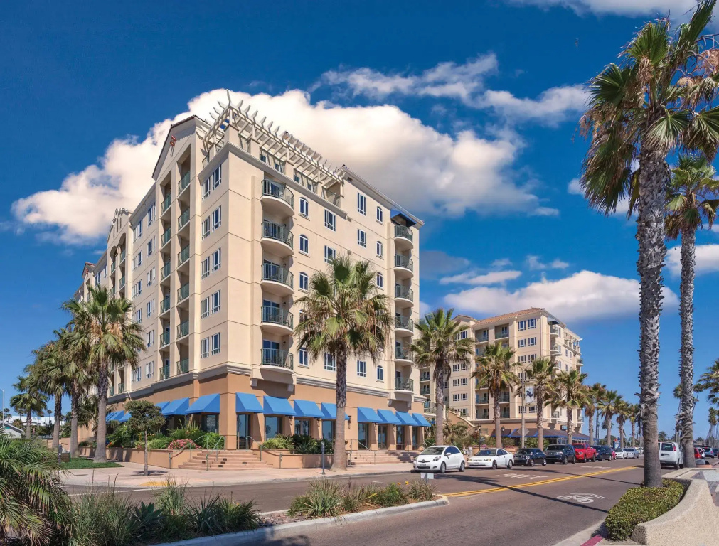 Club Wyndham Oceanside Pier