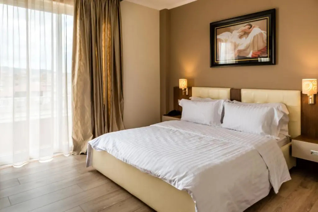 Standard Double room with balcony (full double bed)