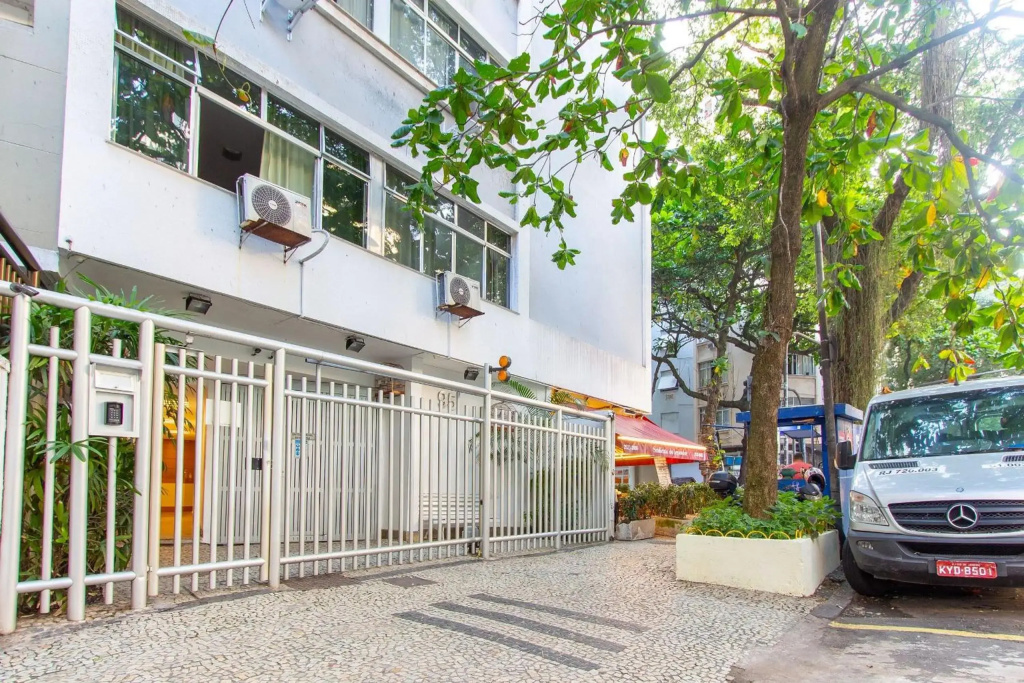 237 - Ipanema 2 quartos - Silencioso, Bem localizado