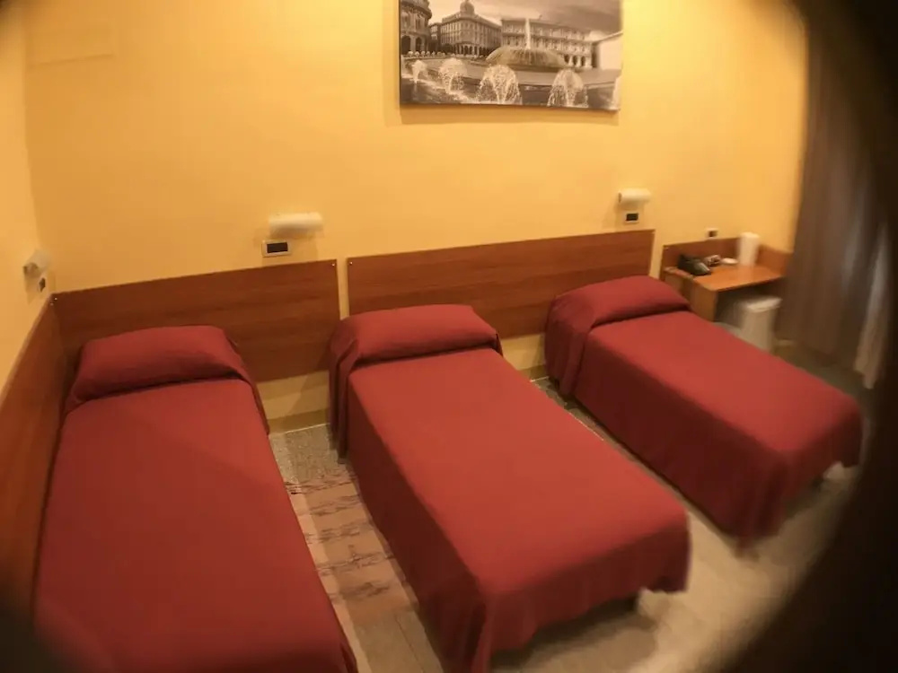 Triple room