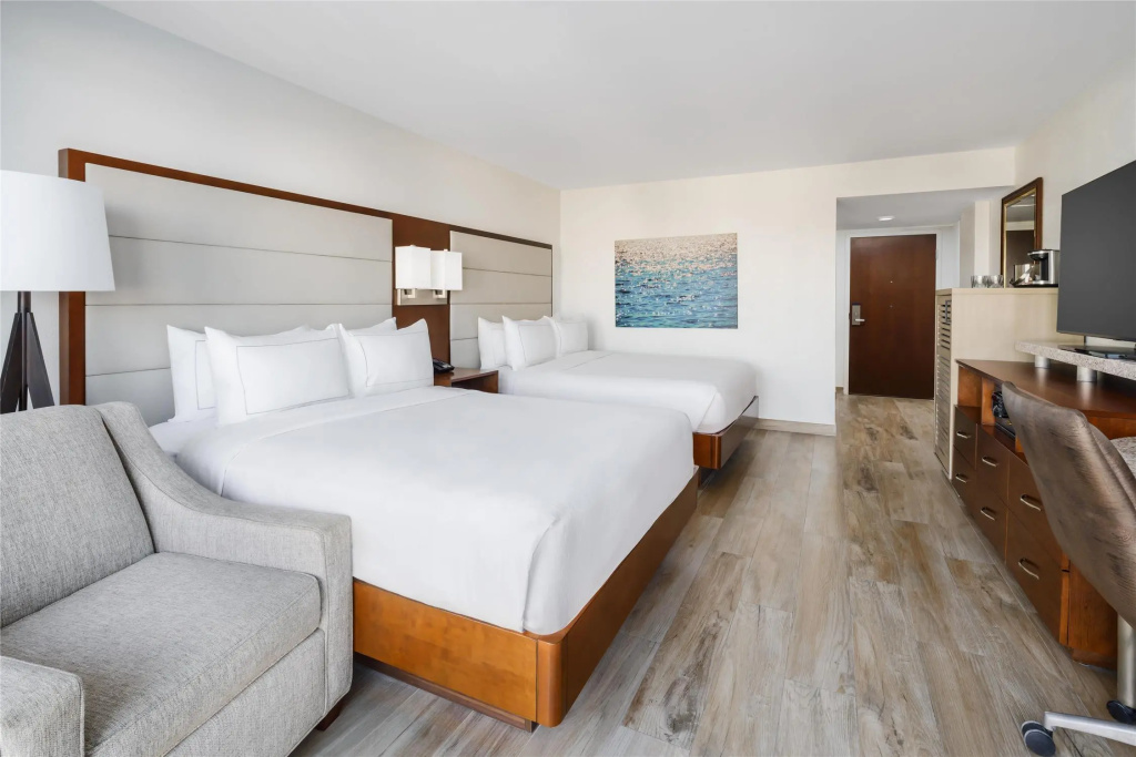 DoubleTree Beach Resort by Hilton Tampa Bay - North Redingto - Chambres