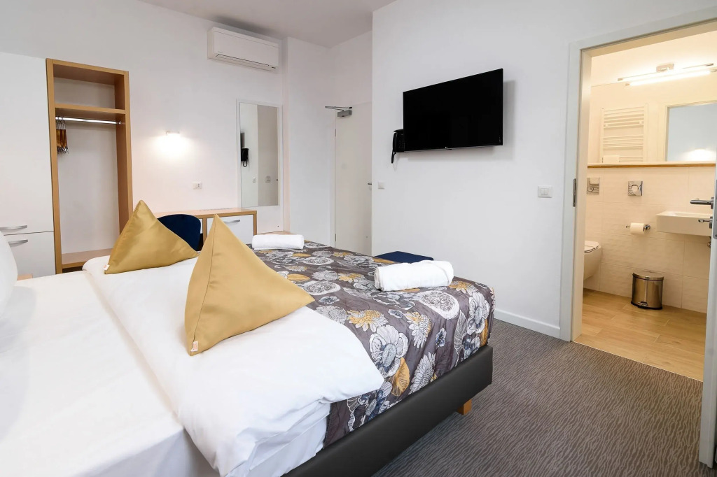 Hotel Urban — фото 4