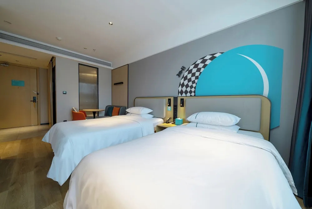 Home Inn Huayi Select Collection Hotel — фото