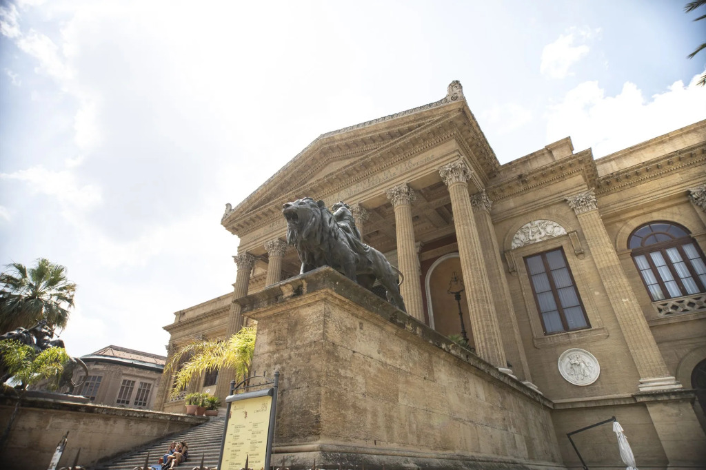 carousel image for Suite Quaroni