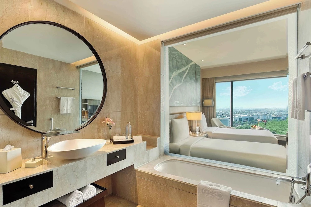 Premier Executive Twin room (twin beds)