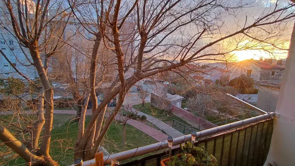 Apartment Sunrise