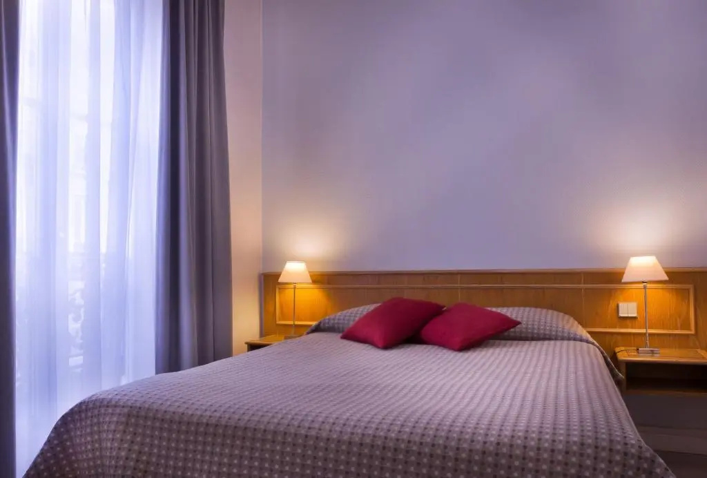 Standard Double room (full double bed)