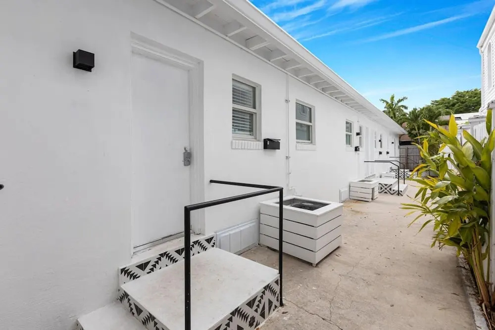 Victoria Park Unique Studio Close to Las Olas Blvd