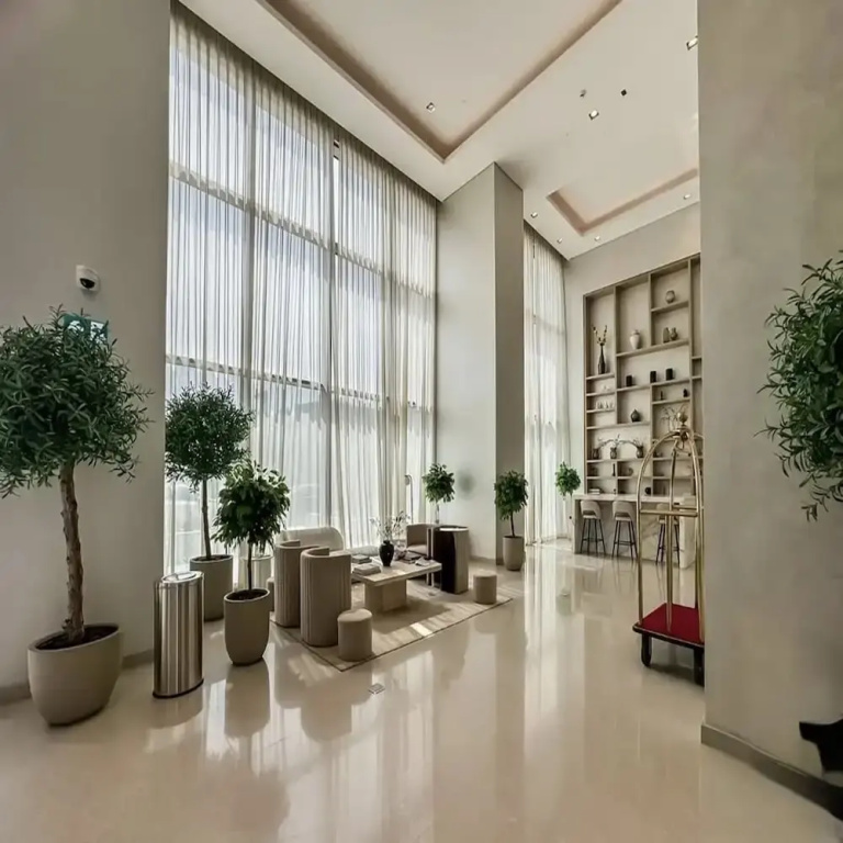 Dancenter Premium 2 Bedroom at Creek Horizon — фото