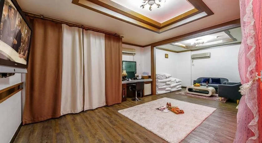 Hotel photo 37