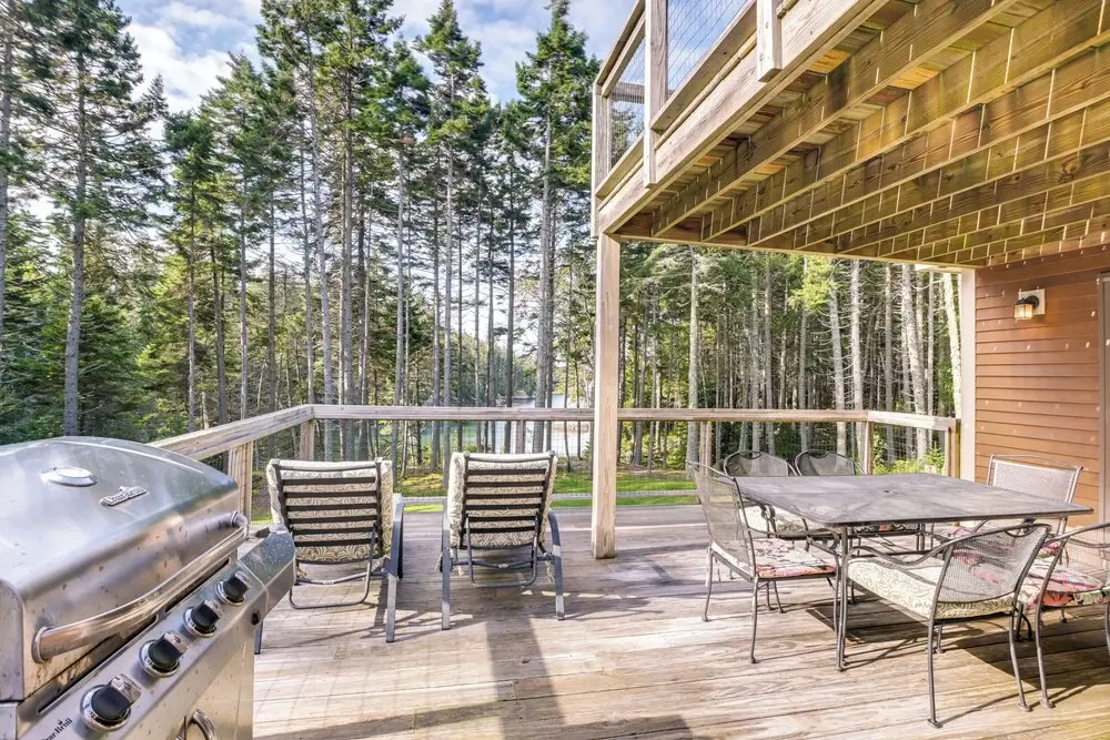 Waterfront Deer Isle Retreat w/ Fire Pit!