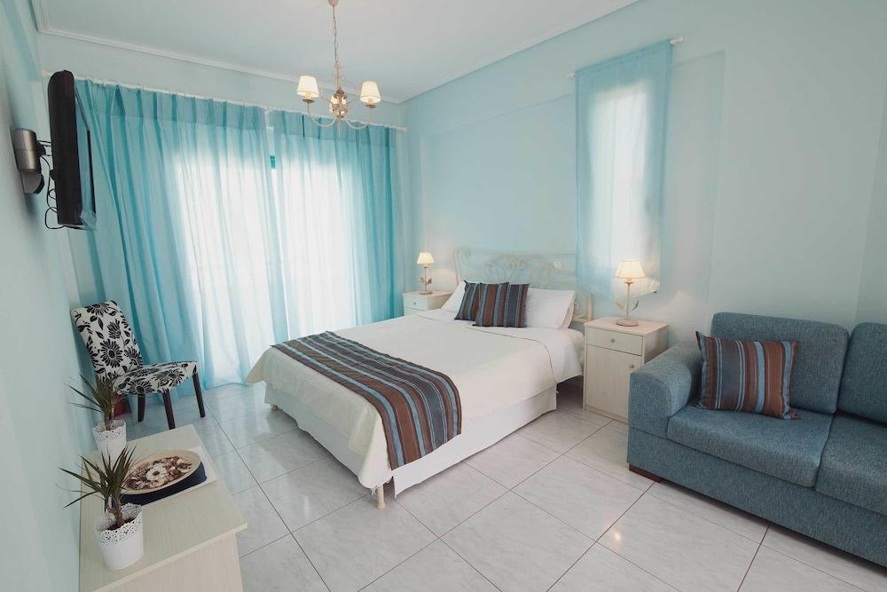 Kyparissia Blue 3 * Kyparissia Blue 3 *