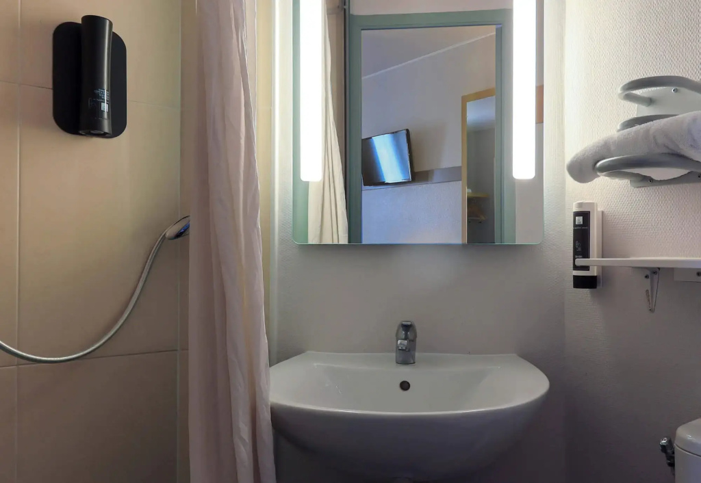 Afficher la photo 7 — B&B HOTEL DIJON Les Portes du Sud (Acti-Sud)