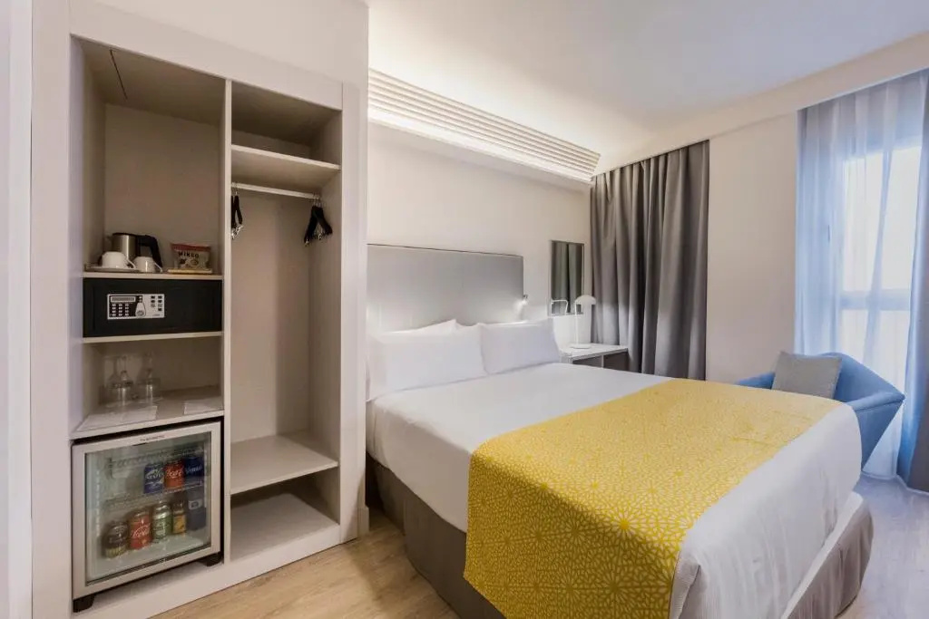 Catalonia Granada - Chambres