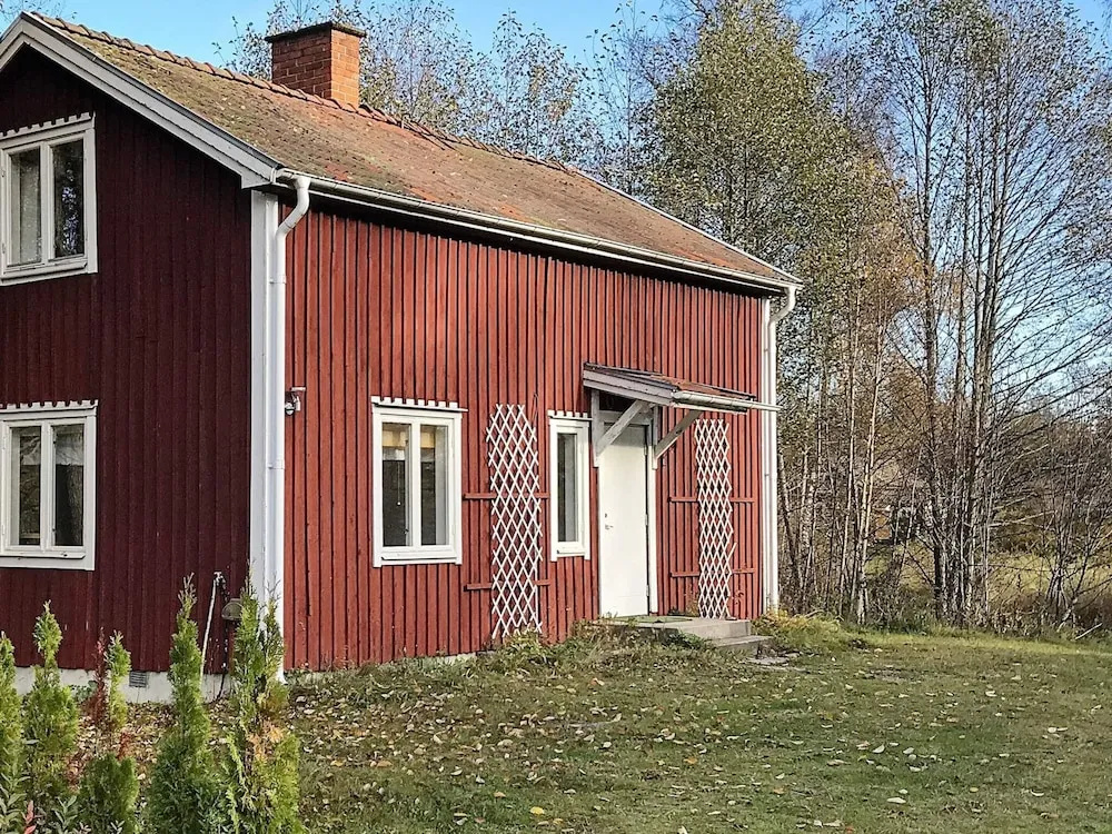 5 Person Holiday Home in Stavsjo-by Traum