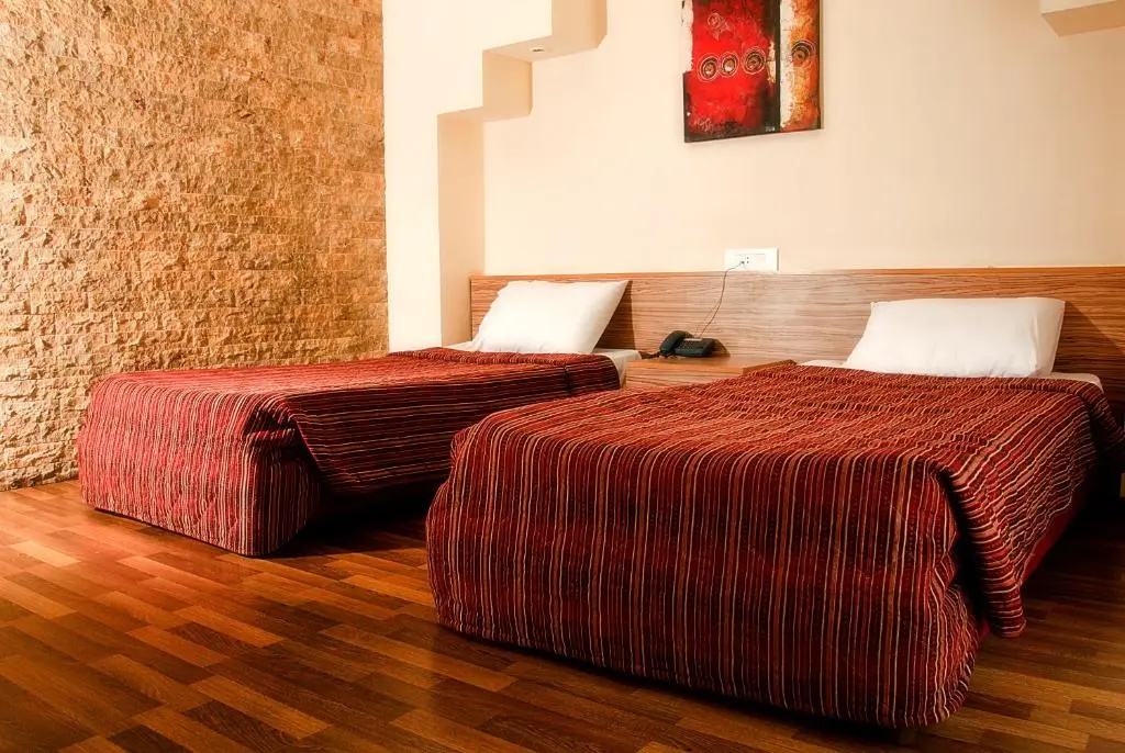 Standard Double room (twin beds)